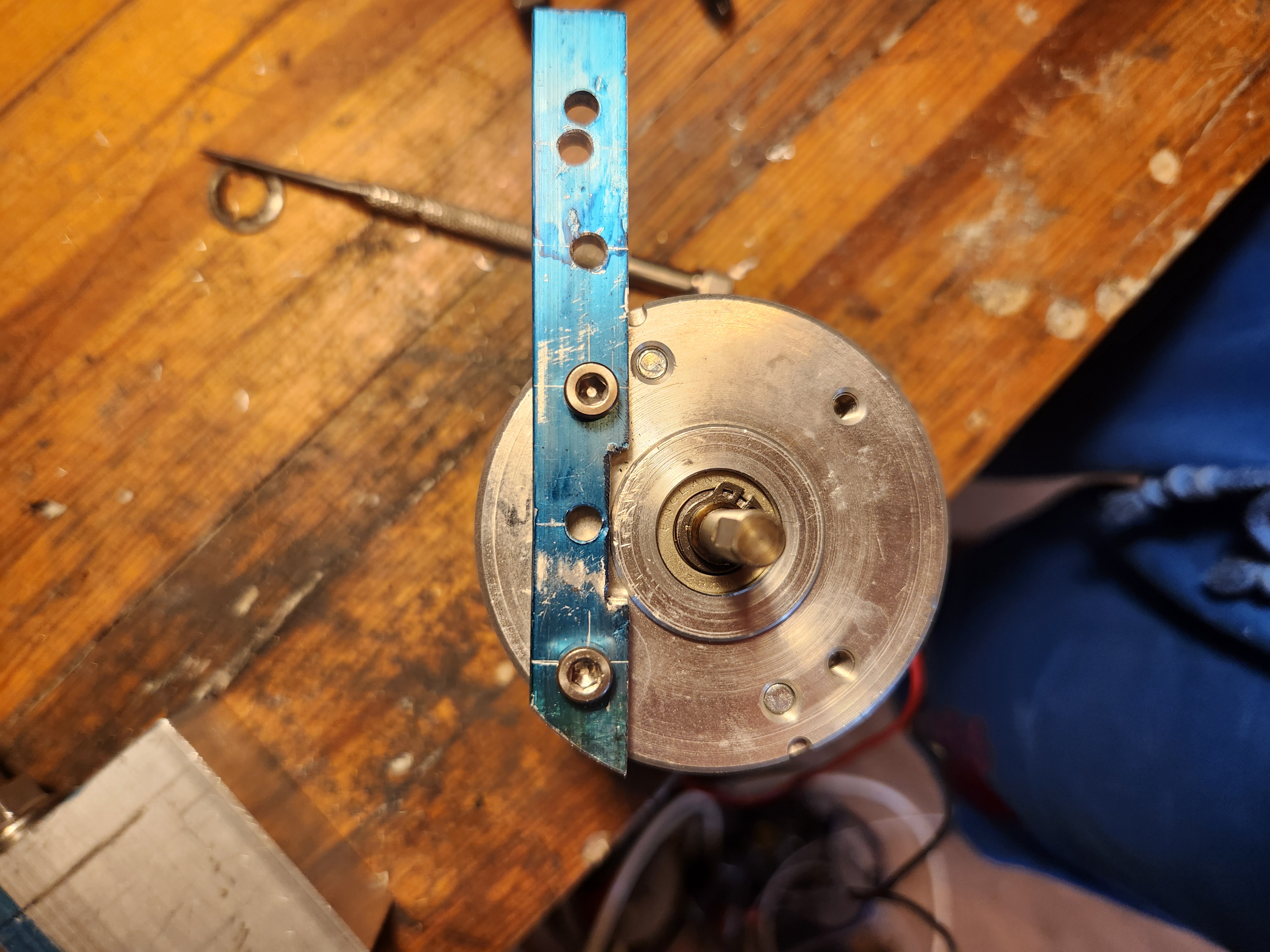 Cutting bearing seats and drilling main hole